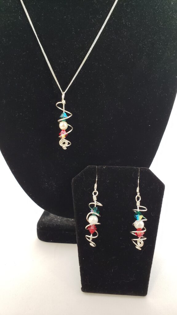 Misti's Jewelry Christmas Spirals & Swirls Necklace & Earrings